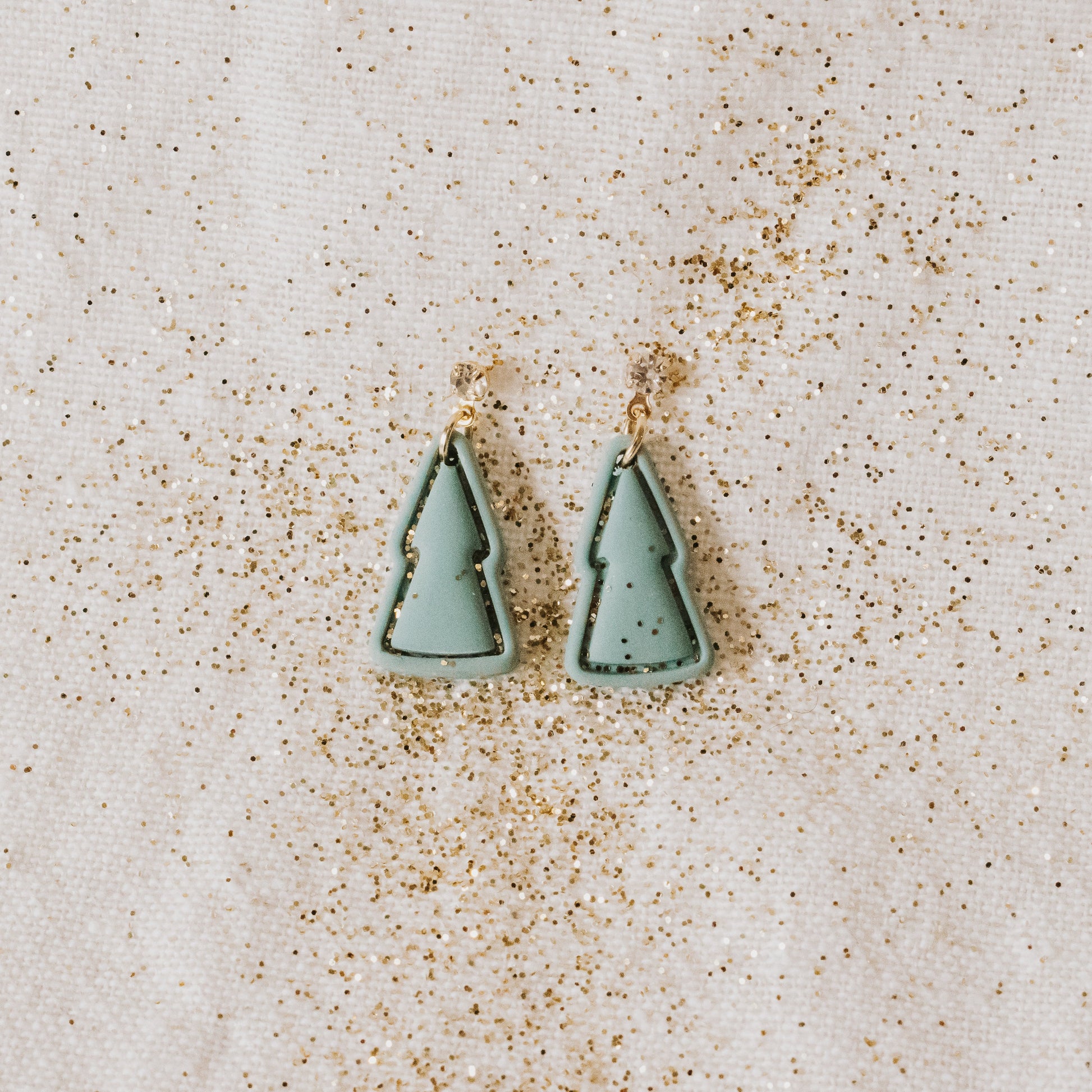 Gold Twinkle Star Tree Earrings - Claymore NZ-Earrings