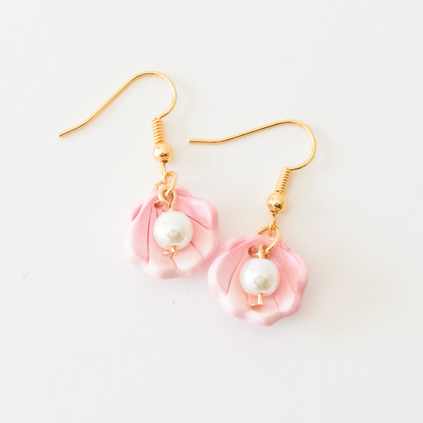 Pink Gradient Pearl Sea Shell Earrings - Claymore NZ - Earrings
